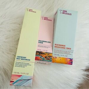 ✨NEW! good molecules moisturizer, hyaluronic, niacinamide toner✨